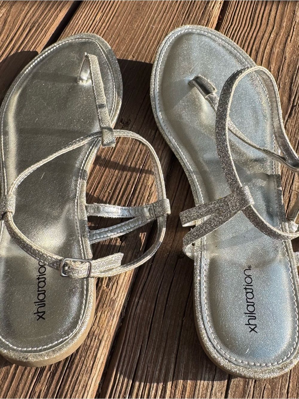 Xhilaration Silver Glitter T-Strap Sandals Size 8 Summer Flat Sandals